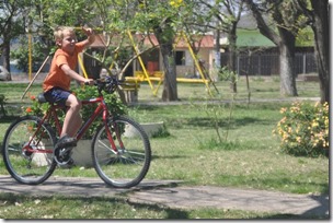 Joni on bike